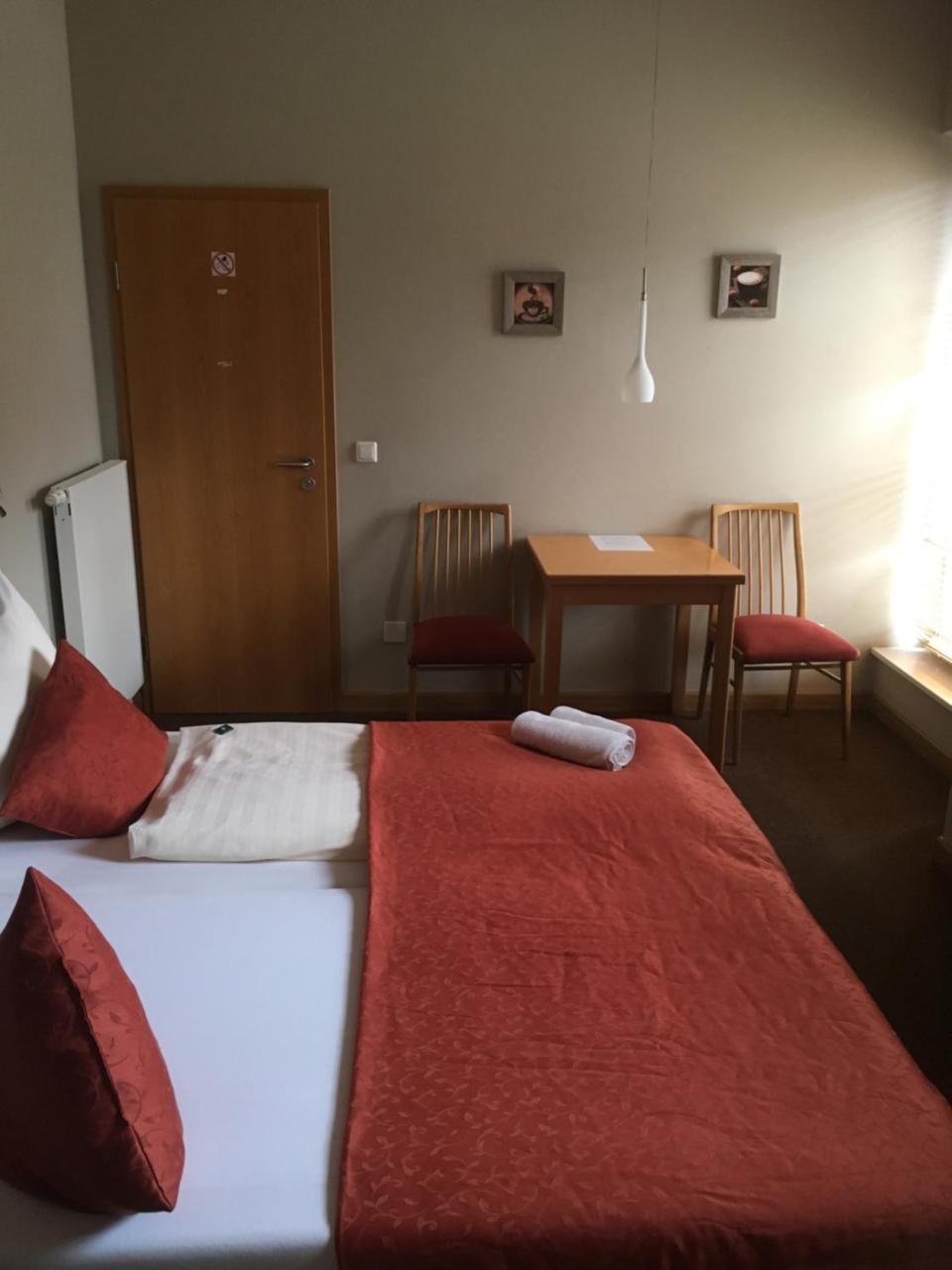 Maxi'S Hotel Steinfeld  Exteriör bild
